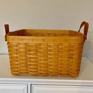 Longaberger Laundry Basket with Leather Handles
